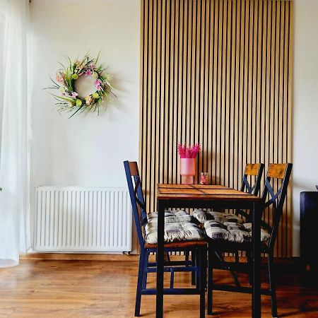 Komfortowy Apartament Dwupokojowy Z Tarasem I Garaz Устка Екстер'єр фото