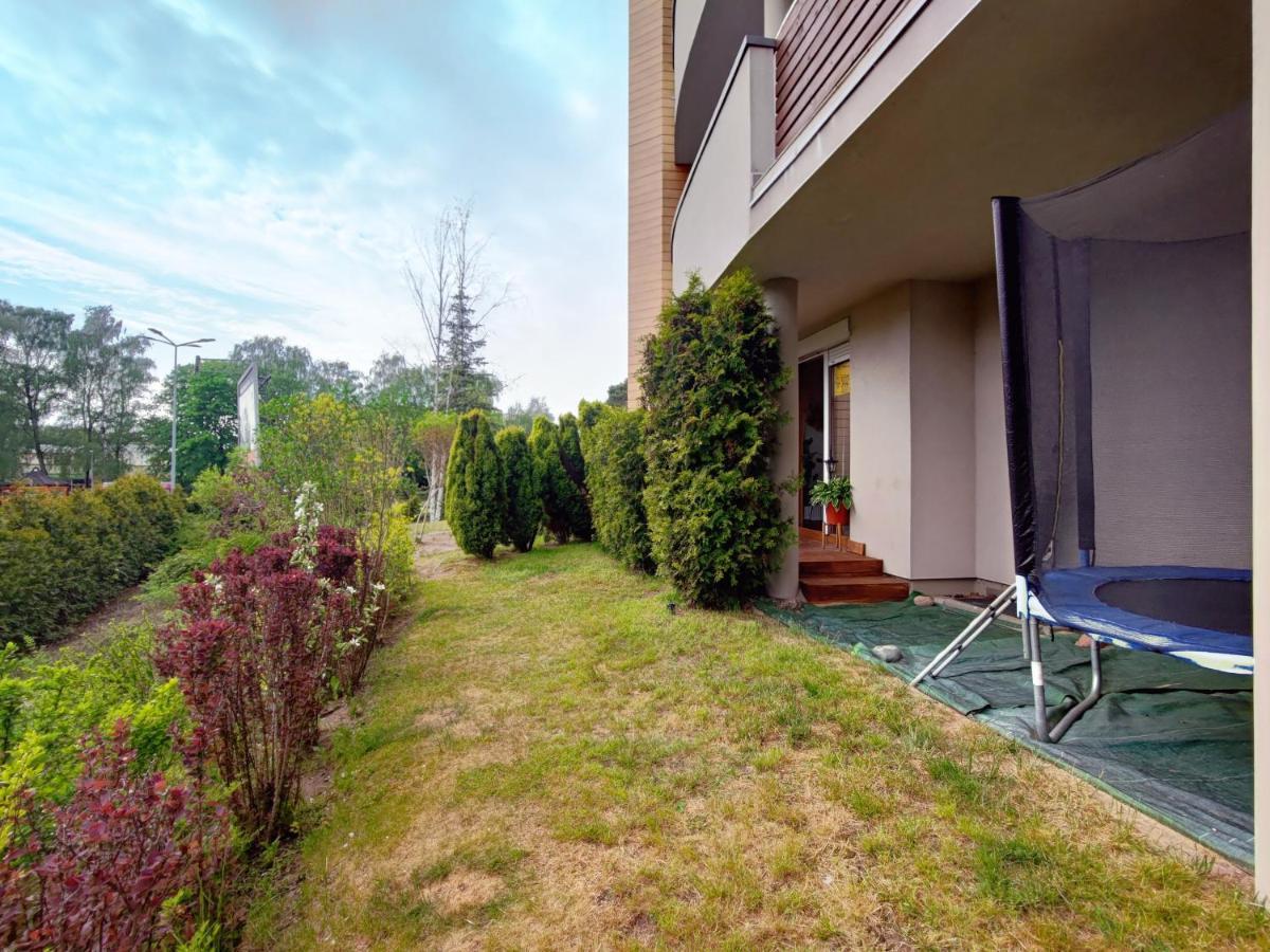Komfortowy Apartament Dwupokojowy Z Tarasem I Garaz Устка Екстер'єр фото
